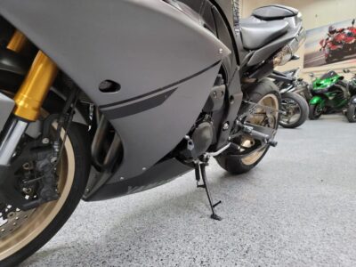 2014 Yamaha R1 Crossplane