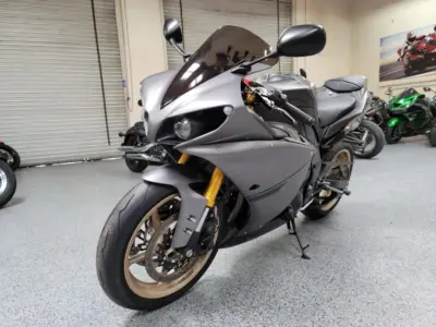 2014 Yamaha R1 Crossplane