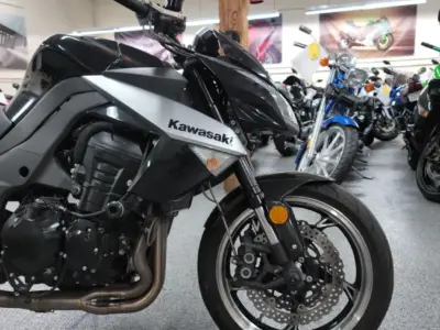 2010 Kawasaki Z1000