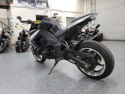2010 Kawasaki Z1000
