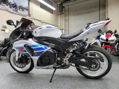 2013 Suzuki GSXR 1000 Commemorative Edition