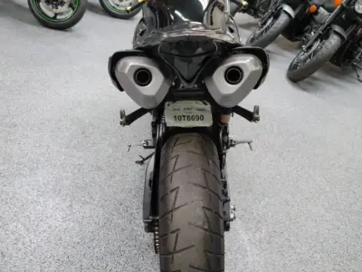 2014 Yamaha R1 Crossplane