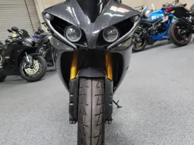 2014 Yamaha R1 Crossplane
