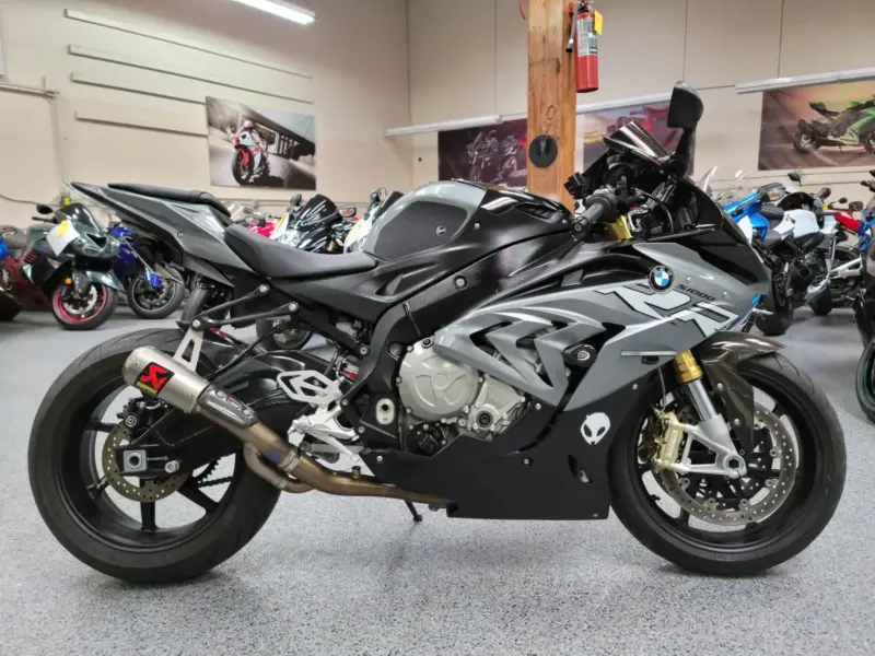 2017 BMW S1000RR Premium Edition + HP4 Forged Wheels