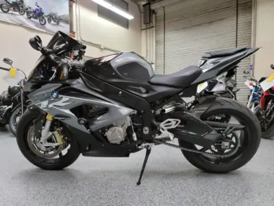 2017 BMW S1000RR Premium Edition + HP4 Forged Wheels