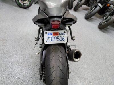 2016 Yamaha R1