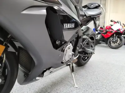 2016 Yamaha R1