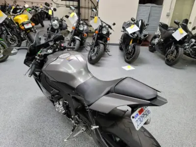 2016 Yamaha R1