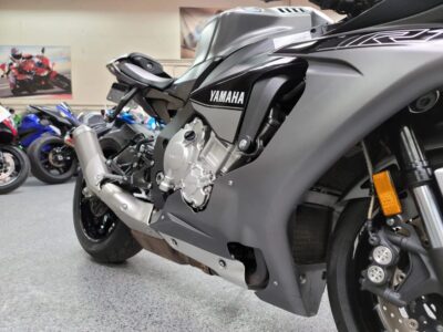 2016 Yamaha R1
