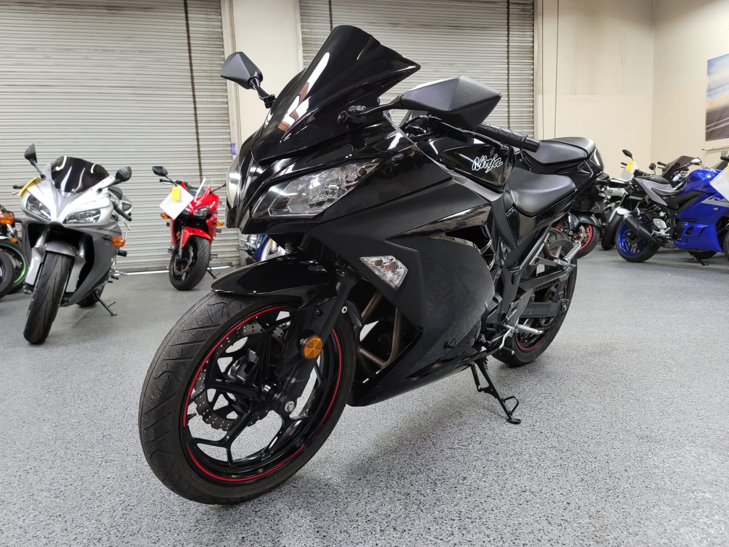 2014 KAWASAKI NINJA 300 ABS | AK Motors