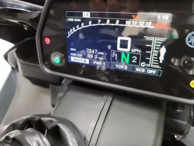 2017 Yamaha R1