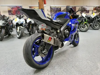 2017 Yamaha R6