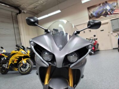 2014 Yamaha R1 Crossplane