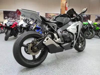2008 HONDA CBR1000RR