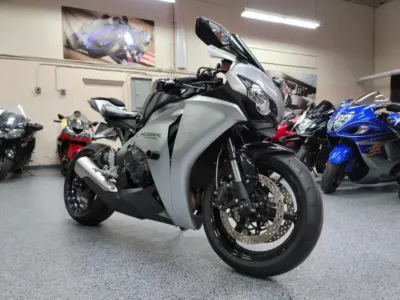 2008 HONDA CBR1000RR