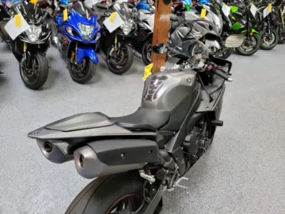 2013 Yamaha R1 Crossplane