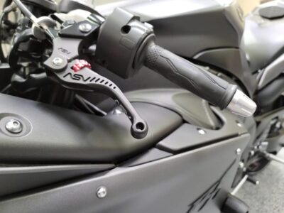2013 Yamaha R1 Crossplane