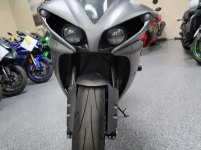 2013 Yamaha R1 Crossplane