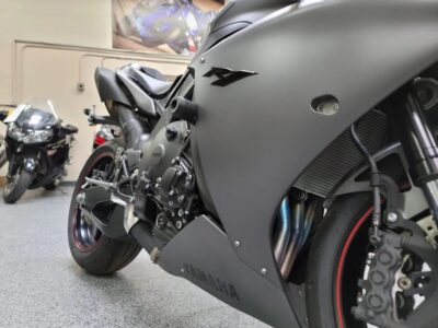 2013 Yamaha R1 Crossplane