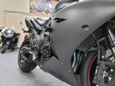 2013 Yamaha R1 Crossplane