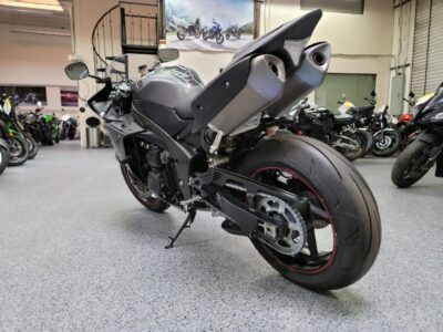 2013 Yamaha R1 Crossplane