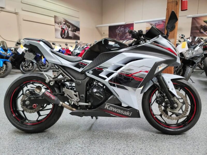 2014  KAWASAKI NINJA 300 ABS SPECIAL EDITION