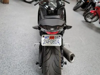 2015 Yamaha R6 RAVEN