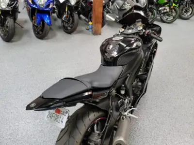 2015 Yamaha R6 RAVEN