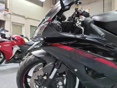 2015 Yamaha R6 RAVEN