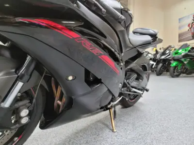 2015 Yamaha R6 RAVEN