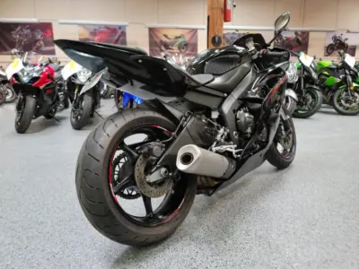2015 Yamaha R6 RAVEN