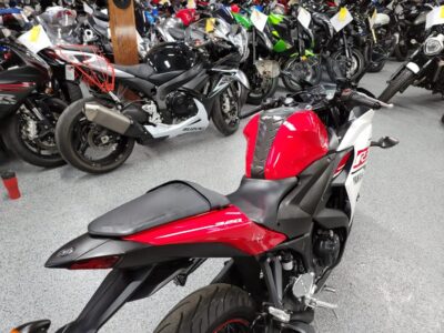 2015 Yamaha R3
