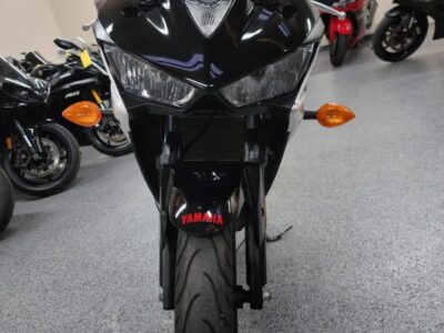 2015 Yamaha R3