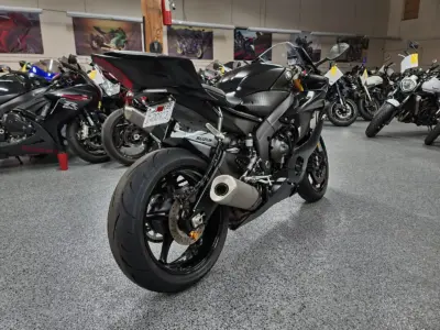 2017 Yamaha R6