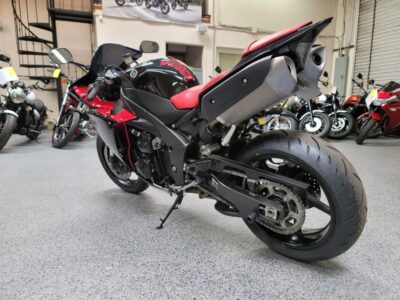 2012 Yamaha R1 Crossplane