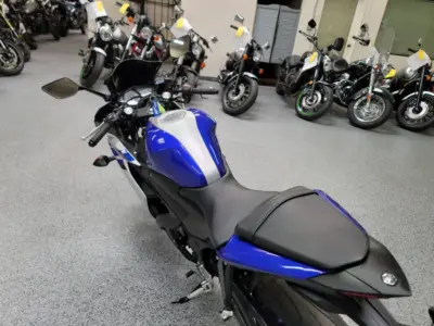2016 Yamaha R3