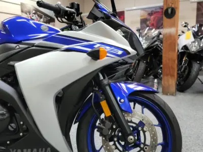 2016 Yamaha R3