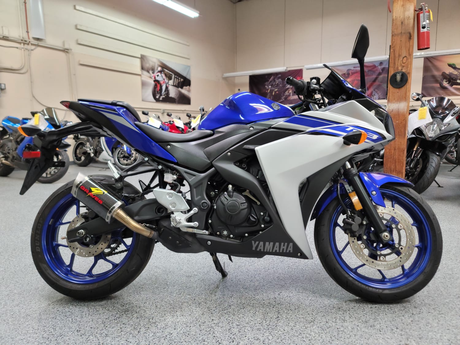 2016 Yamaha R3 AK Motors