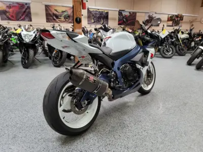 2011 Suzuki GSXR 750