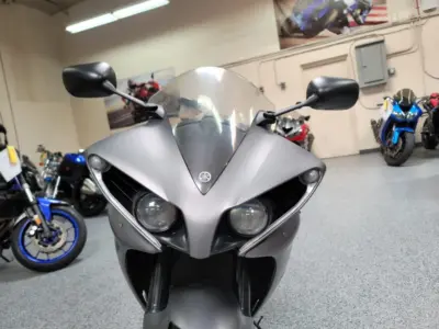 2013 Yamaha R1 Crossplane