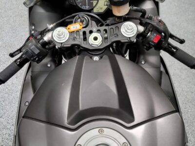 2013 Yamaha R1 Crossplane