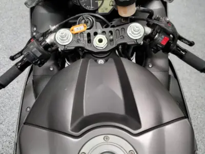 2013 Yamaha R1 Crossplane