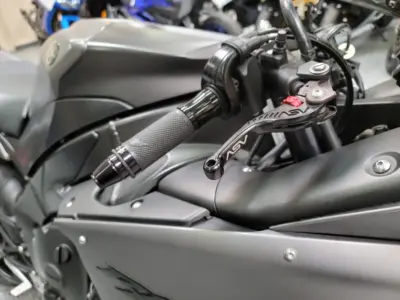 2013 Yamaha R1 Crossplane