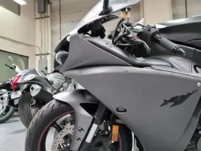 2013 Yamaha R1 Crossplane