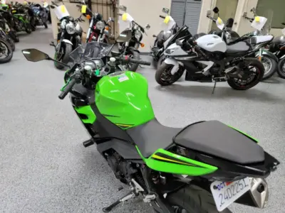 2018 Kawasaki Ninja 400 ABS KRT EDITION