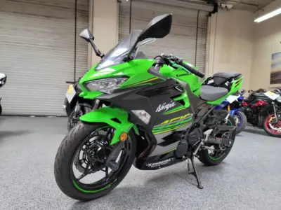 2018 Kawasaki Ninja 400 ABS KRT EDITION