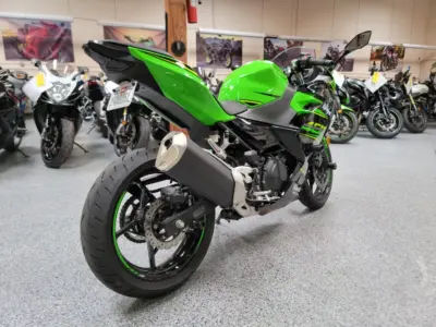 2018 Kawasaki Ninja 400 ABS KRT EDITION
