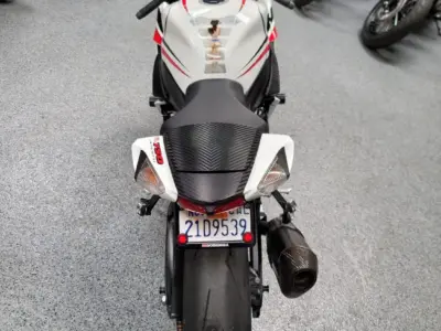 2012 Suzuki GSXR 750 YOSHIMURA LIMITED EDITION