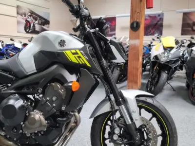 2017 Yamaha FZ09 FZ-09 ABS