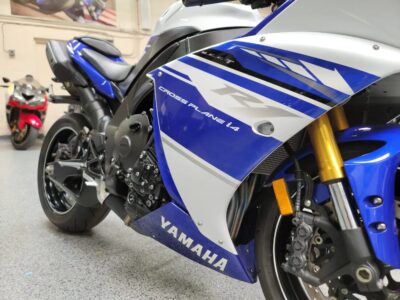 2014 Yamaha R1 Crossplane